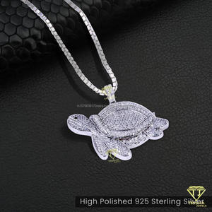 Pendentif tortue de mer exclusif avec pierres de diamant Moissanite de qualité supérieure et look tendance - Product Image 5