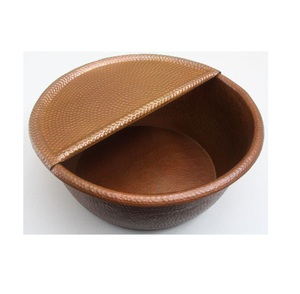 Bol à pédicure en cuivre de haute qualité pour trempage des pieds, taille confortable pour salon et spa à domicile - Product Image 1