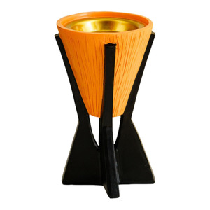 Ensemble de brûleurs d'encens modernes en forme de sablier avec finition en bois texturé et supports noirs élégants, parfaits pour une fragrance minimaliste à la maison - Product Image 5