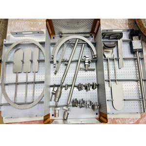 Surginexa Instrumentos Quirúrgicos: Sistema de Retractores Ortopédicos - Kit Reutilizable de Acero Inoxidable con Caja de Esterilización - Product Image 1