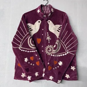 Chaqueta de Terciopelo Morado Oscuro Bordada a Mano, Estilo Vintage, para Mujer, con Cuello Alto y Mangas Largas, Abrigo Festivo de Invierno de Primera Calidad - Product Image 2