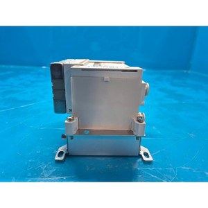 Collecteur de vannes solénoïdes Fieldbus SMC VQ1201N-51-Q + VQ1101N-51-Q + EX160-SDN2, d'occasion, pièces d'équipement semi-conducteur Legacy - Product Image 2