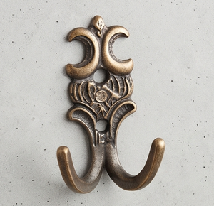 Antique Metal Wall Mounted Double <b>Hook</b> <b>With</b> Elegant Design For Clothing Storage Vintage Style Wall Accent - Product Image 1