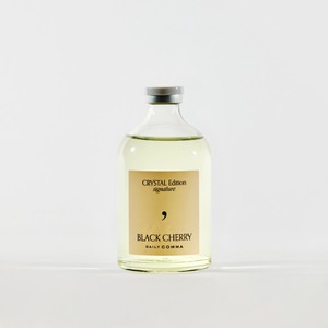 Diffuseur d'arômes Daily Comma Crystal Edition en verre 100 ml, sans parabène, alcoolisé, longue durée, parfum signature 6 mois, cylindre pour intérieur - Product Image 2