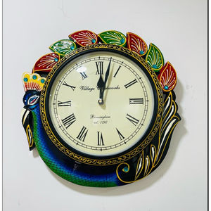 Horloge murale décorative en bois artisanale au design paon, style Art Déco, avec mouvement à quartz à piles et affichage analogique - Product Image 1