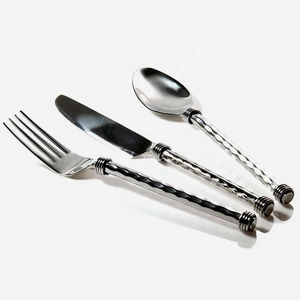 Ensemble de couverts en acier inoxydable durable, léger et moderne, finition miroir, compatible lave-vaisselle, pour mariage, fête, restaurant, hôtel, restauration - Product Image 1