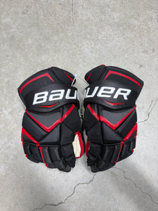 Fournisseur d'équipements de hockey sur glace pour joueurs seniors et juniors, gants de hockey sur glace, équipement de protection pour le hockey - Product Image 2