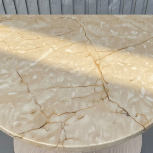 Mesa Auxiliar Moderna para Dormitorio o Sala de Estar, Fabricada en Vietnam con Madera de Caucho Ecológica y Chapa de MDF, Diseño Inflable, 1 Año de Garantía - Product Image 5