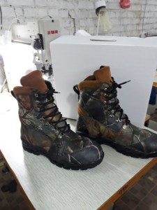 Zapatos de Senderismo Unisex con Estampado de Selva, Zapatos de Caza con Suela Alta, Botas de Senderismo - Product Image 2