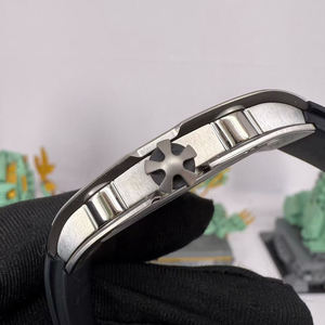 Reloj de Titanio Ultrafino de 7.7mm para Hombre RM67-01, Reloj Mecánico con Funciones Completas - Product Image 4