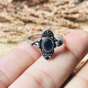 Anillo Floral Bohemio de Diseño Étnico con Gema, Anillo de Latón Oxidado Plateado Vintage para Mujer, Venta al por Mayor - Product Image 3