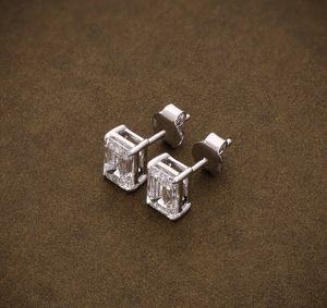 Pendientes Delicados de Plata 925 con Diamantes de Laboratorio VVS1 Color E Corte Brillante - Product Image 1