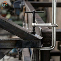 Pince de soudage réglable robuste en métal avec vis en T pour l'assemblage de tuyaux en acier et tubes carrés – Idéale pour l'atelier et l'exportation