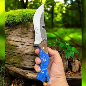 มีดเหล็กดามัสกัสปลอมขึ้นรูป ใบมีดแบบ Fixed Blade พร้อมปลอกหนัง EDC ด้ามจับทำจากเขาแกะ สำหรับล่าสัตว์ ปอกหนัง ตั้งแคมป์  OEM - Product Image 1