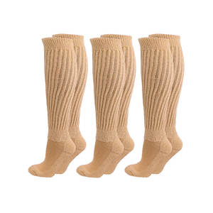 Chaussettes de cheville pour hommes personnalisées OEM de haute qualité, 100 % coton, écologiques, respirantes, avec logo au bas, chaudes et tendance - Product Image 1