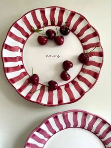 Plato de Cerámica Amarillo Hecho a Mano de Calidad de Exportación, Diseño Floral Tradicional, Vajilla Artesanal Pulida y Duradera - Product Image 2