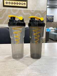 Custom Logo 900ml PP Plastic for BPA Free Protein Drink Mixer Leak Proof Direct Drinking Dishwasher Safe for Gym - Product Image 4