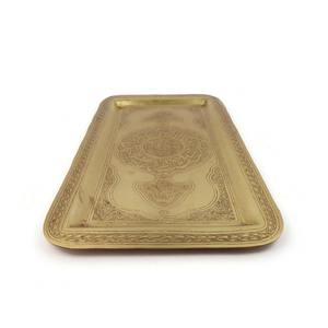 Bandeja decorativa rectangular premium de latón repujado con patrón árabe tradicional grabado, empaque individual, servicio hecho a mano. - Product Image 4