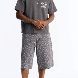 Shorts de mezclilla casuales de corte regular personalizados al por mayor para hombre, nuevo estilo, shorts de mezclilla de color sólido hechos a medida con pedrería para hombre en venta - Product Image 2