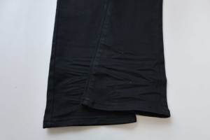 กางเกงยีนส์ทรงหลวมสไตล์สตรีทแฟชั่นแบบวินเทจสำหรับผู้ชาย ผลิตตามสั่ง ขายส่งจากโรงงาน - Product Image 2