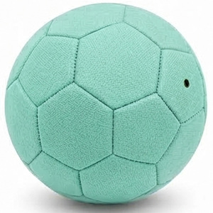 Ballon de football pour enfants, idéal pour l'entraînement des jeunes, la pratique en extérieur, ballon de sport durable personnalisé pour l'école et les équipes. - Product Image 6
