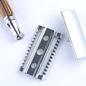 Maquinillas de Afeitar Manuales para Hombre con Mango Ergonómico Ligero y Reutilizable de Bambú, Maquinillas de Afeitar de Doble Filo para Hombre - Product Image 5