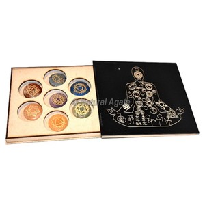 Artisanat en pierre semi-précieuse Coffret cadeau sept chakras le plus vendu avec ensemble de pierres chakra gravées - Product Image 5