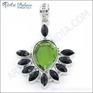 Nueva y elegante joyería colgante de plata con múltiples piedras preciosas para usar en fiestas, joyería de plata alemana, colgantes cómodos de piedras preciosas - Product Image 1