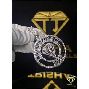 Pendentif Hip Hop en Argent Sterling 925 avec Diamants Moissanite VVS de Luxe, Médaillon, Fabrication Artisanale Détailnée, Style Iced Out, par Trisha Jewels - Product Image 3