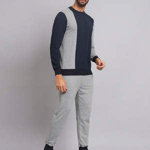 Conjuntos Deportivos Unisex Personalizados de Fabricante de Ropa, 100% Algodón, Felpa Gruesa de 300g, Sudadera con Capucha y Pantalones Deportivos de Invierno - Product Image 6