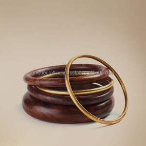 Derniers bracelets en bois classiques faits à la main finition polie taille standard bracelets en bois naturel pour femmes usage quotidien - Product Image 6