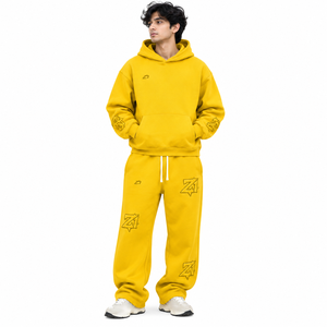 Conjunto de Sudadera con Capucha y Pantalones de Chándal Amarillos de 2 Piezas para Hombre, Oversize, con Detalle Gráfico, Bolsillo Canguro, Ajuste Relajado, Estilo Urbano, Logotipo Personalizado, Venta al por Mayor - Product Image 1