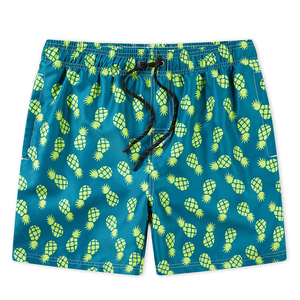 Pantalones cortos de gimnasio duraderos con material de secado rápido y sublimación colorida para entrenamiento diario. Pantalones cortos de sublimación para hombre. - Product Image 2