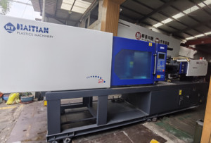Haitian Ma2500 250 Ton Horizontal Injection Molding Machine Large Plastic <strong>Toys</strong> <strong>Used</strong> with PLC &amp; Motor Core Components - Product Image 3