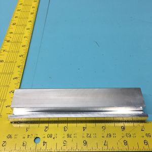 2 NOVELLUS 19-00017-00 GUIDE BAFFLE, 142596 - อุปกรณ์และชิ้นส่วนเซมิคอนดักเตอร์ระดับโลกที่เชื่อถือได้ - Product Image 5