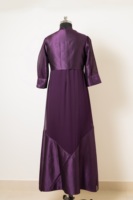 Kurtis longs en soie de haute qualité pour femmes, idéaux pour la collection de boutiques, la vente au détail et la vente en gros de vêtements.