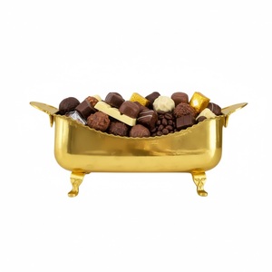 Bol de service classique en métal doré avec pieds, plat décoratif doré pour centre de table, bonbonnière pour mariage, fête et événementiel, prix abordable - Product Image 3