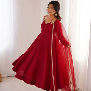Conjunto de traje Anarkali premium de seda romana color granate, vestido largo con vuelo amplio y dupatta de red con trabajo de espejos, listo para usar, estilo étnico indio. - Product Image 3