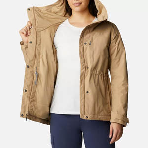 Chaqueta Impermeable para Mujer, Transpirable, Fabricada en Pakistán, Venta Caliente, Diseño y Color Personalizados - Product Image 5