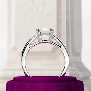 Bague de fiançailles solitaire en diamant de laboratoire taille Asscher de 2 carats, or blanc 18 carats, certifiée IGI, largeur 1,6 mm, bijoux pour femmes - Product Image 6