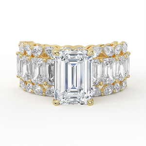 Anillo Majestic con Diamante de Corte Esmeralda de 3.05 Quilates, Diseño de Varias Filas con Acentos en Forma de Pera, Borde Festoneado, Ancho, en Oro Blanco, Joyería de Lujo - Product Image 1