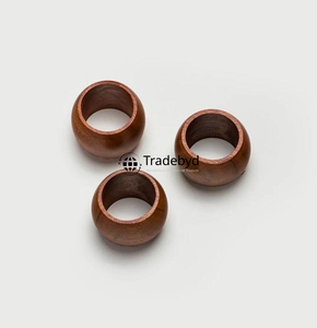 แหวนรองผ้าเช็ดปากไม้ทำมือสุดพิเศษ ของตกแต่งโต๊ะอาหารสุดหรู อุปกรณ์ตกแต่งโต๊ะงานแต่งงานระดับพรีเมียมสำหรับโรงแรม ผลิตภัณฑ์จาก Tradebyd ทั่วโลก - Product Image 2