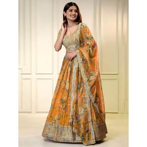 ชุดเลเฮนกาทรงเอไลน์ยาวกรอมพื้น ลายดอกไม้หลากสีสัน ผ้าออร์แกนซ่า ประดับเลื่อมละเอียด ปักดิจิตอล สำหรับงานกลางคืน - Product Image 1