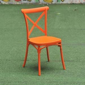 Chaise de jardin en plastique orange moderne, style X-Back, imperméable, durable, écologique et légère - Product Image 1