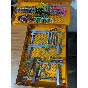 Système d'Écarteur Cervical Orthopédique de Qualité Médicale pour les Procédures Chirurgicales Hospitalières, Ensemble d'Instruments de Chirurgie de la Colonne Vertébrale Réutilisables et Durables - Product Image 2
