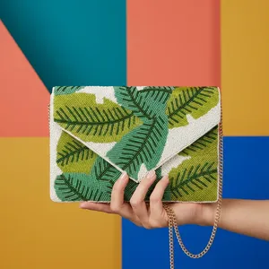 Pochette à perles pour femme avec motif feuille et chaîne, style bohème, pour soirée ou mariage, couleur verte, au meilleur prix - Product Image 1