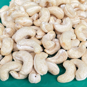 Wholesale High Quality Cashew W240 Cashew <b>Nuts</b> Kaju Badam 1Kg Exported To Asia, Eu, Middle East From Santigo - Product Image 1
