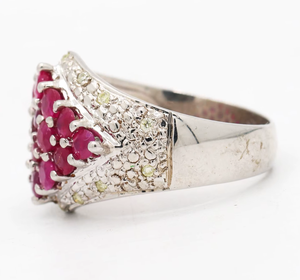 Anillo de Plata de Ley 925 con Rubí y Diamantes Geométricos, Certificado IGI, Modelo 4073 de Memoria Jewels, Regalo Romántico para Esposa, Ideal para Fiestas - Product Image 5