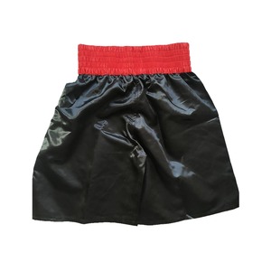 Shorts d'entraînement de boxe sur mesure, fabrication en usine, haute qualité, dernier design, pour compétition professionnelle et combat au ring. - Product Image 3