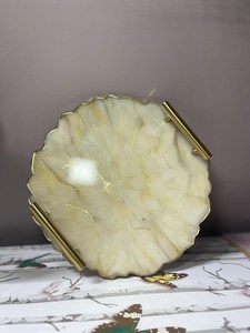 Juego de bandejas de resina de diseño artesanal para restaurantes y hoteles, disponible con empaque personalizado - Product Image 2